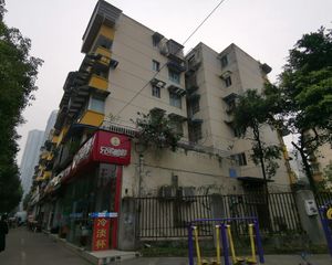 高攀路18号3室1厅南北