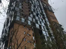 正规两房户型方正,装修温馨,安静适合住家