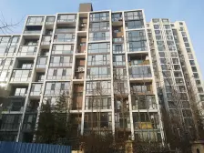 两梯四户,格致装修嘎嘎好,楼层好视野和采光也好