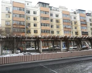 辰轩小区4室2厅南