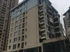 龙湖品质朝南朝中庭正规四房,三阳台,业主急卖通车库