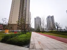 承澜精装温馨4房,带全屋品牌家私,9.5成新,安心卖