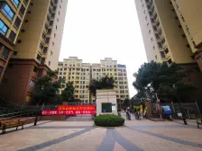 三房洋房,小区环境比较好,随时可以看房