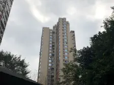 春城斓山 4室1厅 东南