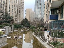 三环内小高层两梯四户户型方正通风好采光好