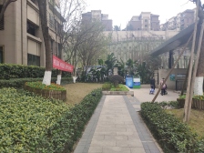 本房万科精装三房,视野开阔,采光良好,楼下新世纪