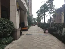 邻西附+东南向+视野开阔+拎包入住四居+生活方便