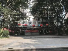 龙湖西苑车站旁 九龙湖畔 大四房 交通便利