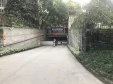 融创物业 次新精装三房诚心出售