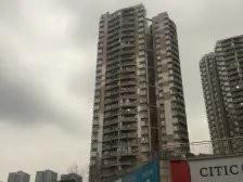 步行街 国瑞城一期二房80万