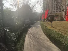 视野开阔无遮挡,看湖看山,全新装修
