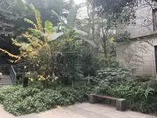 石桥铺 半山公馆三房203万