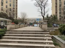 威尼斯朝南两房,满五唯一,有钥匙