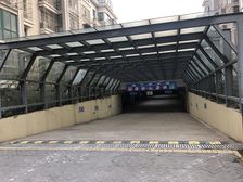 河畔花城 全新装修 96平方98万 急售