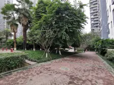 住家装修,环境优美,诚心出售,看房方便