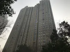 稀有小高层,中间楼层,户型方正,南北通透,诚心出售