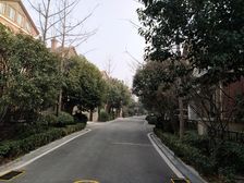 新田城C区4室2厅南