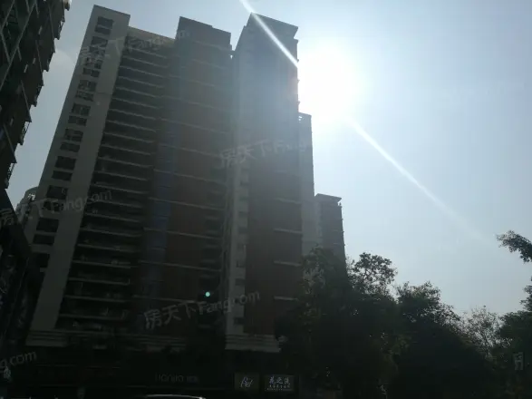 世纪春城