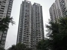 小龙坎 诺丁阳光三房120万