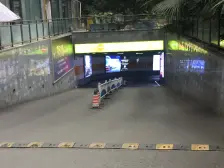 南岸区南坪商圈房,配套齐全,视野开阔,精装修。