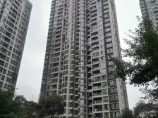 小龙坎 诺丁阳光二房65万