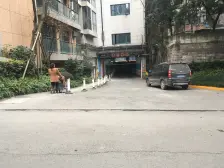 龙湖精装两房 一线看江两房 住家安静 保持很新