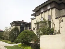 星汇翠峰纯别墅,人车分流,私家花园。小区物业管理好