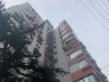 电梯房,两房朝南,繁华地段,近地铁,现代风格,房型正气