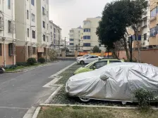 富岩路230弄 4室3厅 南 北