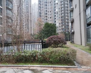 世纪城揽江苑3室2厅南