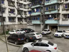 石桥铺 老科城花园三房118万