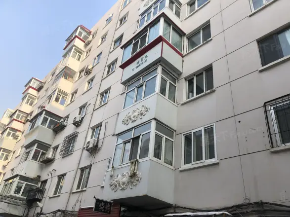 育英小区