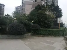 轻轨站4房 近江边 视野开阔 环境优美