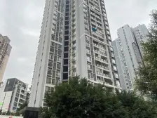 宜居南岸六公里轻轨站旁精装小高大3房业主诚卖