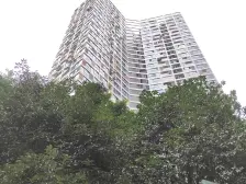 一米阳光精装修正规一房,户型方正,业主很诚心出售