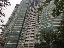 此房业主诚意出售,高层近地铁,双阳台户型方正实用。