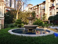 西区 中航翡翠城洋房五房186万