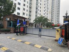 内环内,三轨交汇1-3-4号线,带产权车位,小区环境好