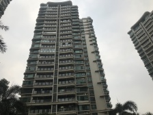 靓装修,4房,伶包入住,花园中间位置