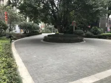 保利品质 小区里面四房户型 朝南 安心卖