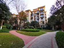 中航翡翠城二期 1室1厅 东北