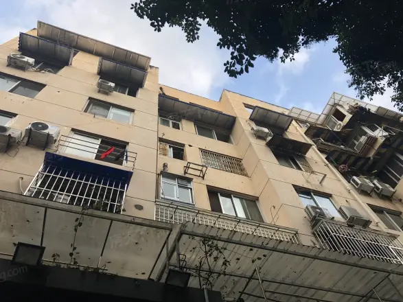 芳华街26号院