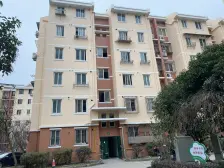 房型正气,采光充足,小区中心位置,交通便利