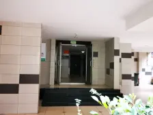 西区 金色池塘三房80万