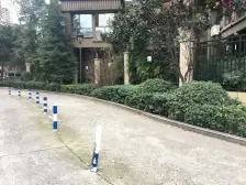 冉家坝 龙湖紫都城三房230万