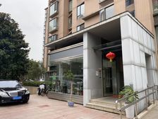 采光充足,配套完善,小区中心位置,交通便利