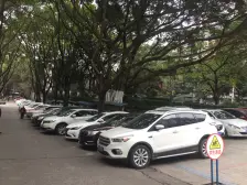 商圈内+地段好+轻轨近+总价低+采光好+户型方正