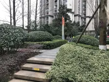 巴国城 保利品质 中间楼层 拎包入住 诚心出售