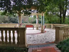 香语湖顶跃带露台 四房双 卫精装出售