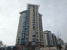 精装南北通透三南卧三居室,北向看海,满五唯一